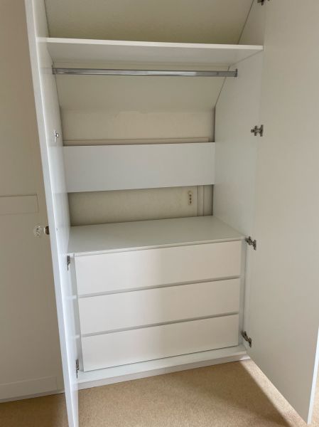 Inset drawers: Swipe To View More Images