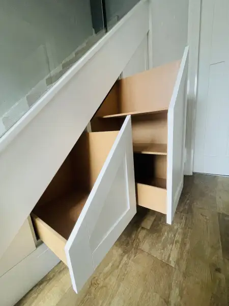 Pull out drawers with push to open & soft close functions: Swipe To View More Images