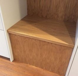 Oak bench in between storage: Click Here To View Larger Image